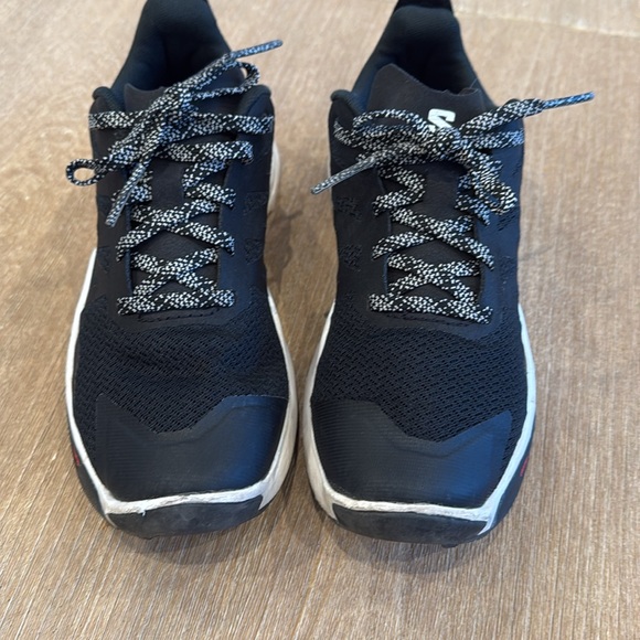 Kids Salomon trail shoe - Picture 2 of 5